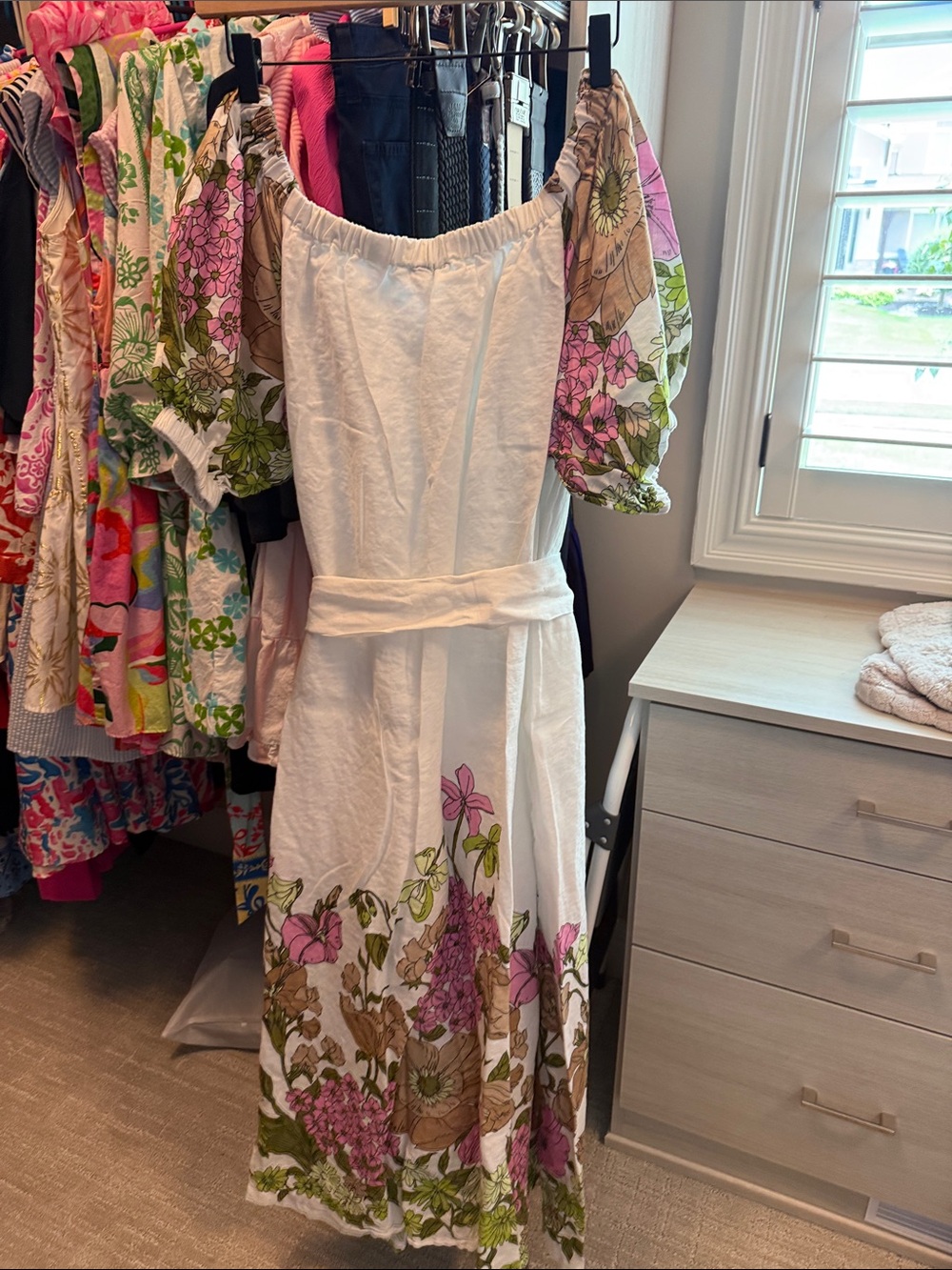 Vineyard Vines White Maxi Dress with Pink and Green Floral Puff Sleeves - Picture 4 of 4